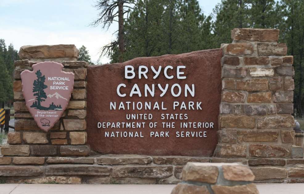 bryce-entrance-986x629