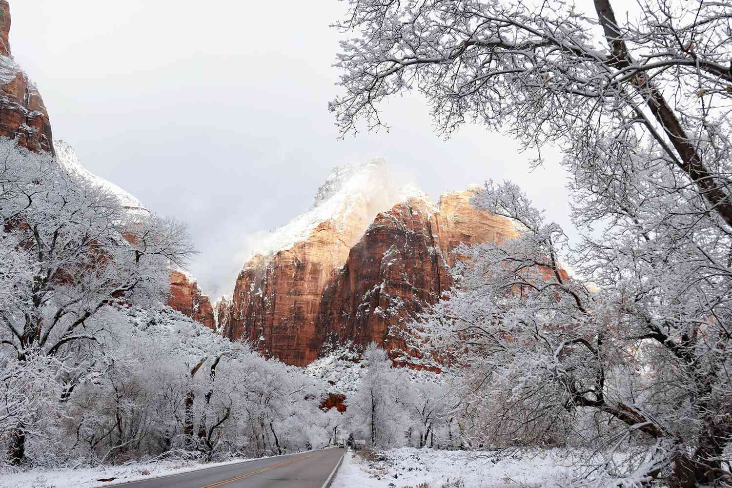Winter Hiking Near Duck Creek Village: Trails to Enjoy in the Snow